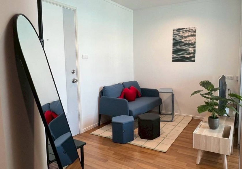 รูป #ให้เช่า คอนโด ลุมพินี พาร์ค พระราม9-รัชดา - 1 ห้องนอน 1 ห้องน้ำ 1 ห้องครัว - ชั้น 8 พื้นที่ 26 ตร.ม - เฟอร์นิเจอร์ครบ ราคาเช่า 12,000 บาท - รูปที่ 3/12