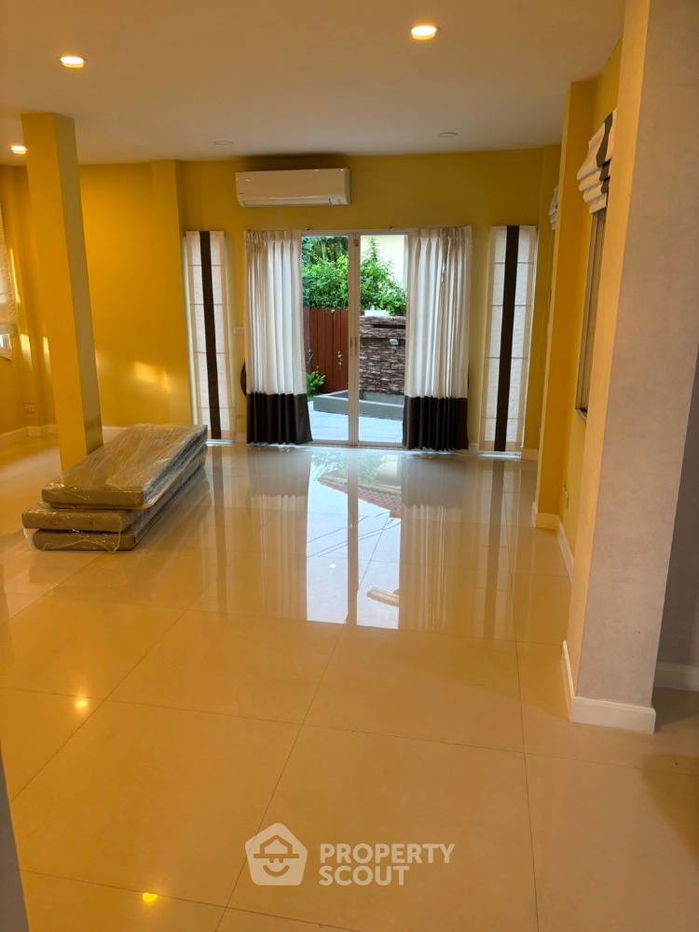 รูป บ้าน 3-ห้องนอน ใน ไทรม้า (ID 1894138) - รูปที่ 4/22