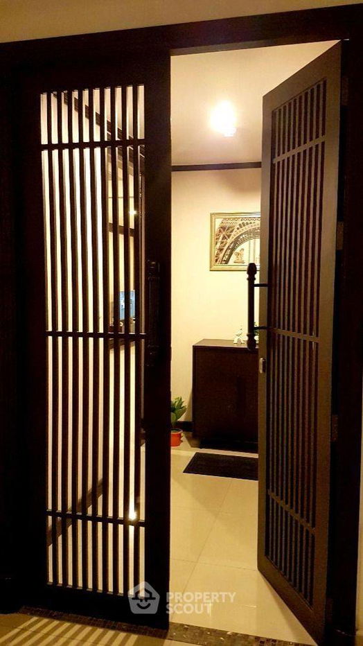 picture 1-BR Condo at Prime Suites Pattaya close to Central Pattaya (ID 819654) - 6/15