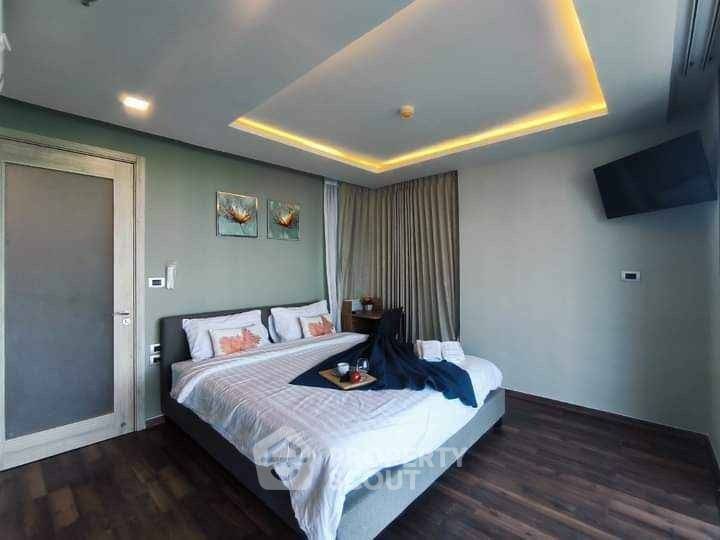 picture 2-BR Condo at The Peak Towers close to Phratamnak (ID 1989582) - 4/10