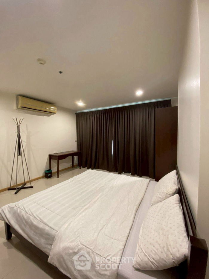 รูป คอนโด 2-ห้องนอน ที่ สีลมแกรนด์เทอเรส คอนโดมิเนียม ใกล้ BTS ศาลาแดง (ID 2454867) - รูปที่ 7/9