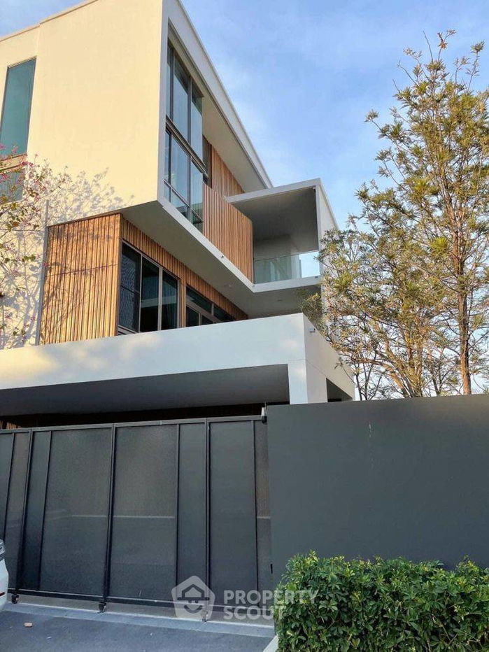 รูป บ้าน 3-ห้องนอน ที่ วีเว่ พระราม 9 ใกล้ กรุงเทพกรีฑา (ID 2148181) - รูปที่ 2/10