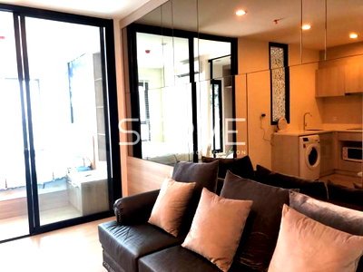 ขายคอนโด : 1 Bed Large Room Good Location Next to MRT Phetchaburi 130 m. & Arl Makkasan 20 m. / Rent & Sale-Life Asoke