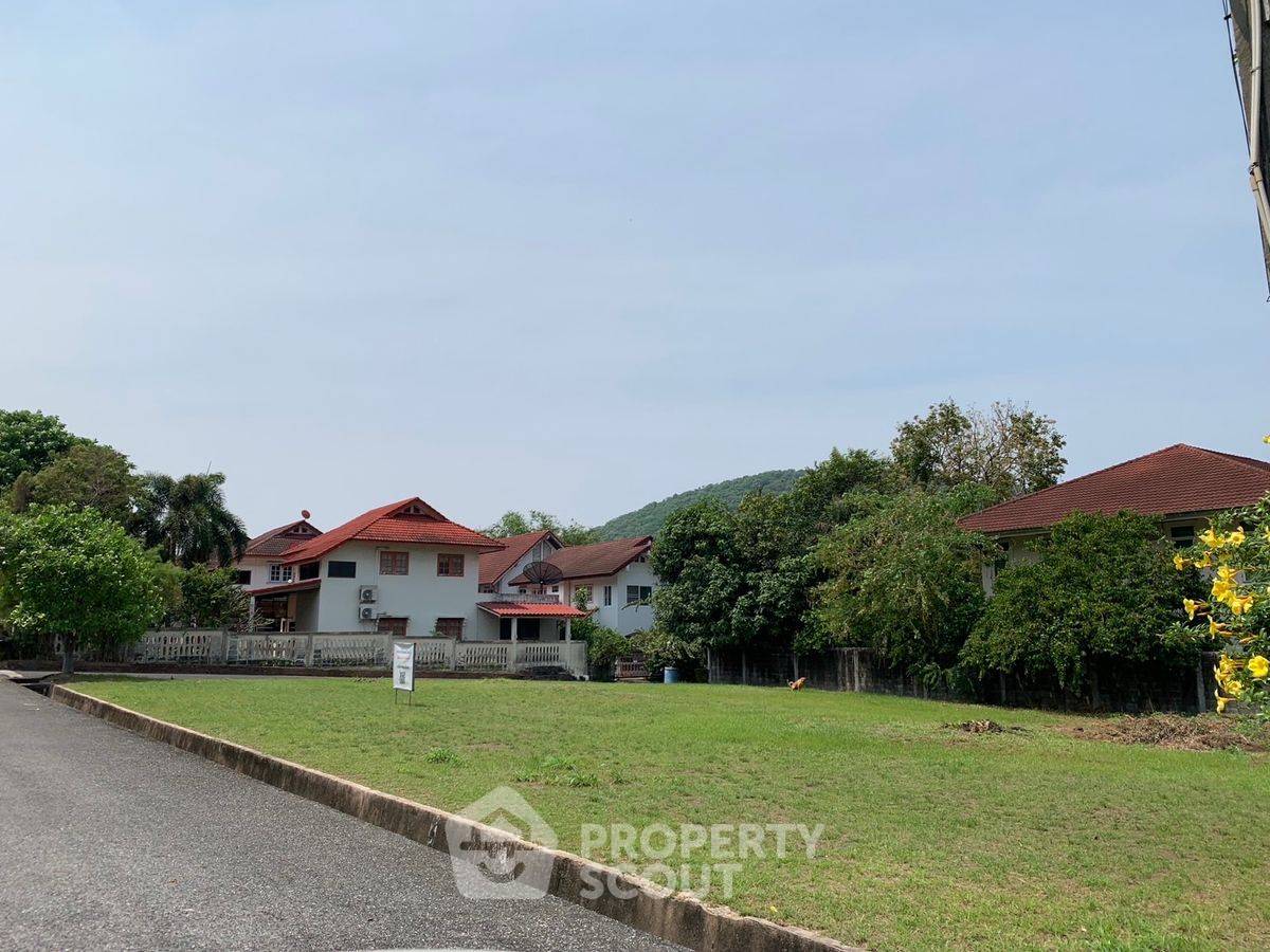 รูป ที่ดินสำหรับปล่อยขาย 816 ตารางเมตร แถว ใน สุรศักดิ์ (ID 2141466) - รูปที่ 1/3