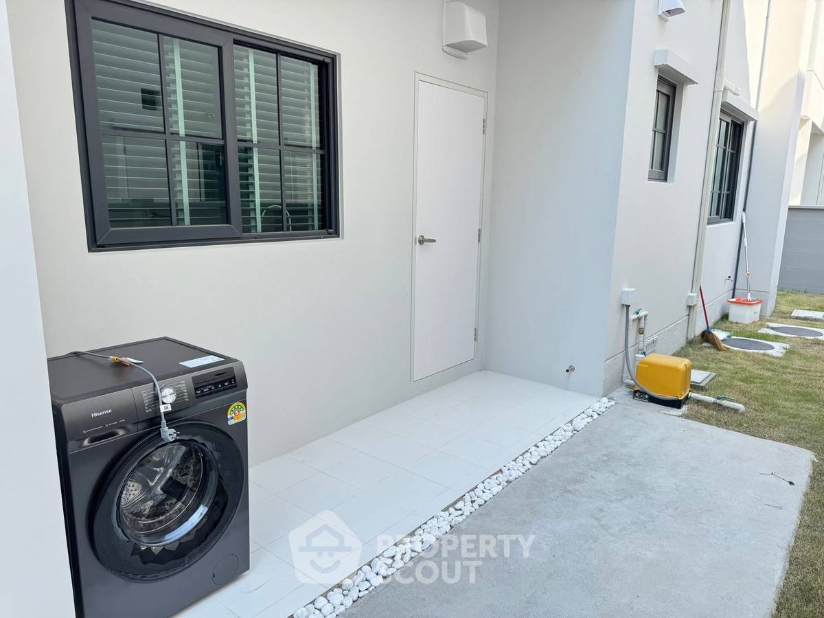 picture 3-BR House at Centro Bangna in Bang Kaeo (ID 2457879) - 9/10