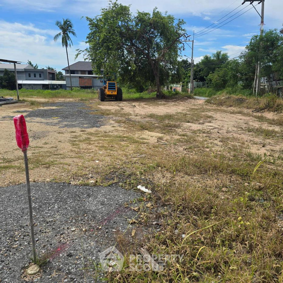 รูป ที่ดินสำหรับปล่อยขาย 776 ตารางเมตร แถว ใน หนองปลาไหล (ID 2162889) - รูปที่ 2/3