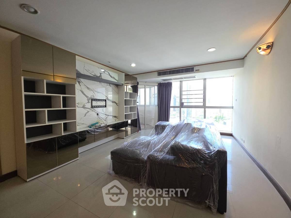 picture 3-BR Condo at The Waterford Diamond Tower Sukhumvit near BTS Phrom Phong (ID 2317984) - 3/21
