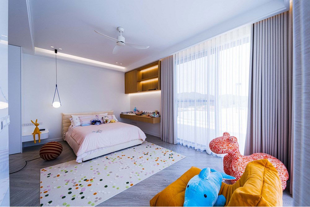 รูป [920601001-697] ขายวิลล่าหรูพร้อมสนามเทนนิส 4 ห้องนอน 4 ห้องน้ำ ในซอย 70 ของ huahin - รูปที่ 101/108