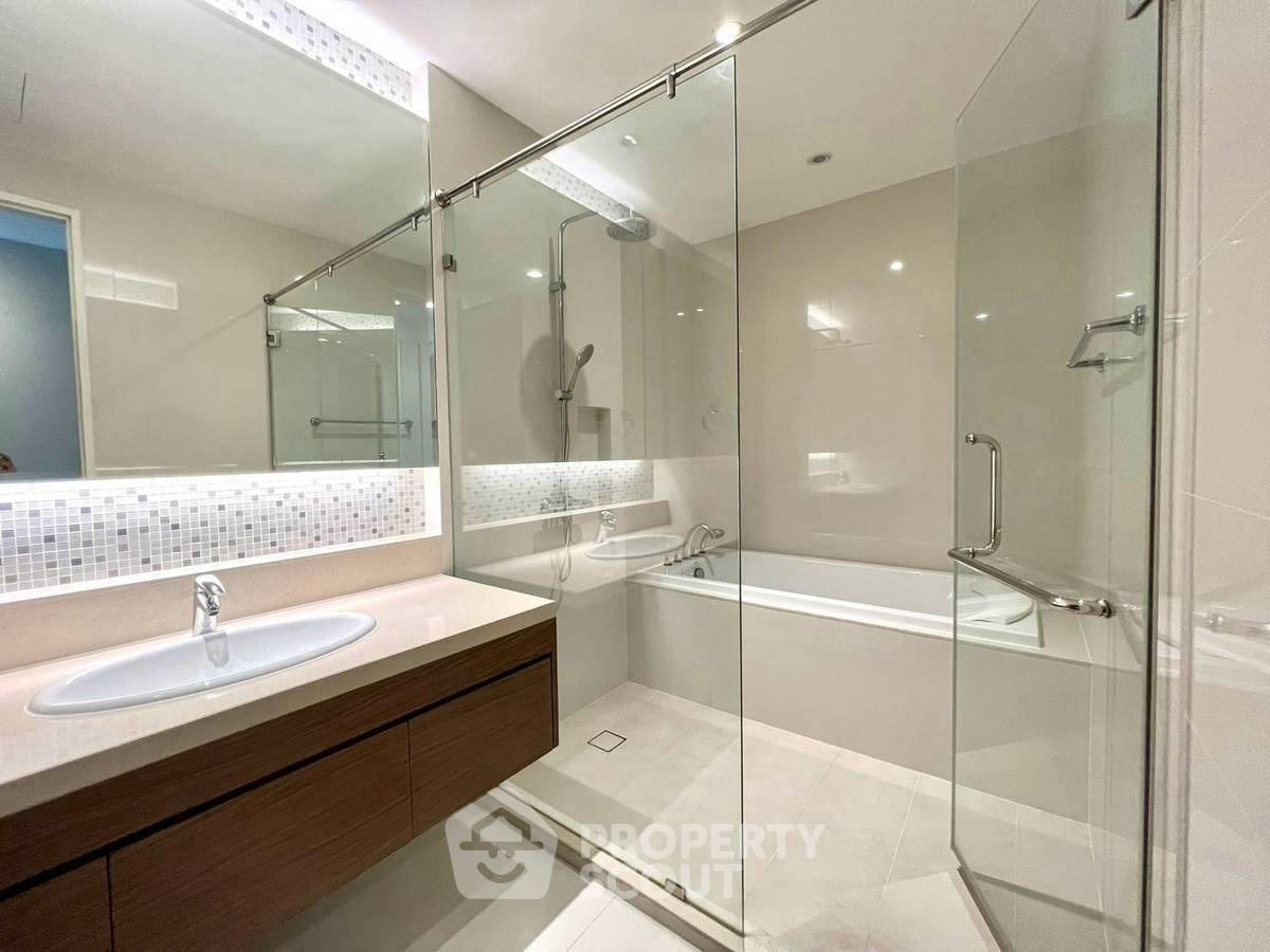 รูป คอนโด 3-ห้องนอน ที่ ไบร์ท สุขุมวิท 24 คอนโดมิเนียม ใกล้ BTS พร้อมพงษ์ (ID 2298616) - รูปที่ 2/20