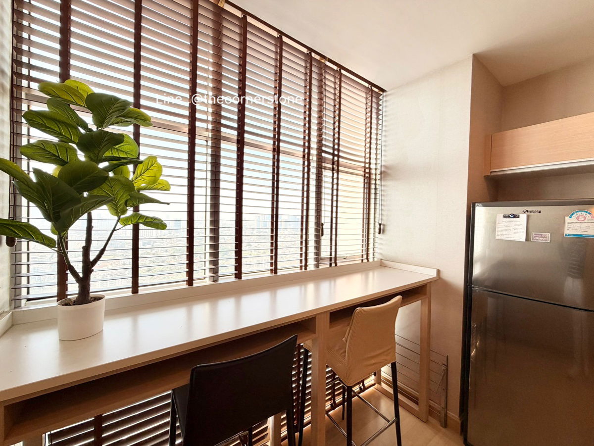 รูป ห้องสวย❗️ราคาดี ขายด่วน⚡️"𝐑𝐡𝐲𝐭𝐡𝐦 𝐑𝐚𝐭𝐜𝐡𝐚𝐝𝐚"  1 ห้องนอน 46 ตร.ม. ชั้น 30+ ติด MRT-รัชดาภิเษก [251453] - รูปที่ 8/16