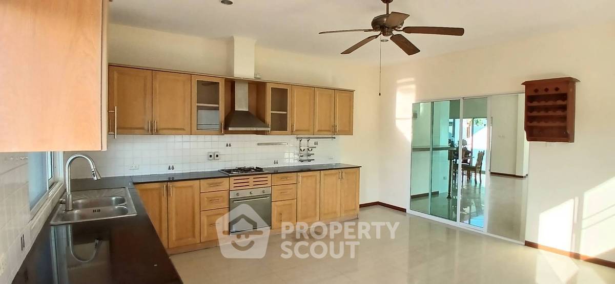 รูป บ้าน 5-ห้องนอน ใกล้ อ่างเก็บน้ำมาบประชัน (ID 2102311) - รูปที่ 7/13