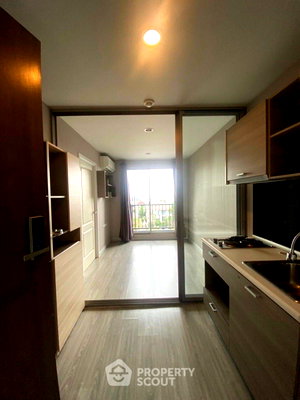 Condos for sale : 1-BR Condo at The Privacy Ratchada Sutthisan in Sam Sen Nok (ID 1573820)