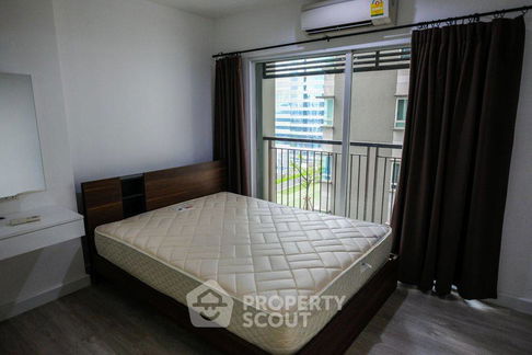 คอนโด 1-ห้องนอน ที่ ซิม วิภา-ลาดพร้าว คอนโดมิเนียม ใกล้ BTS หมอชิต (ID 706104)