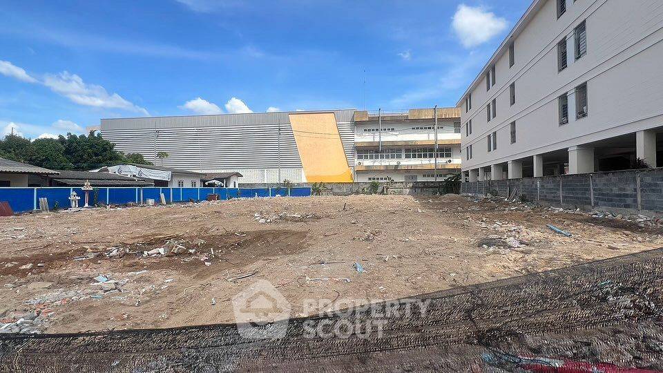 รูป ที่ดินสำหรับปล่อยขาย 1,632 ตารางเมตร แถว ใกล้ บางแสน (ID 1437198) - รูปที่ 1/6