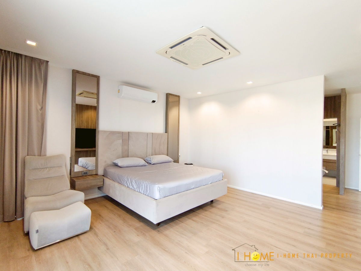 รูป ให้เช่า Pool Villaสองชั้น    4 ห้องนอน 4 ห้องน้ำ 1  ห้องครัว  2  ที่จอดรถ - รูปที่ 20/41