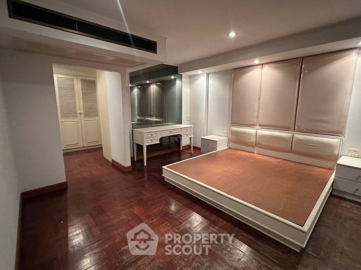 รูป คอนโด 4-ห้องนอน ที่ รีเจ้นท์ ศรีนครินทร์ ทาวเวอร์ ใกล้ ARL หัวหมาก (ID 2028899) - รูปที่ 13/17