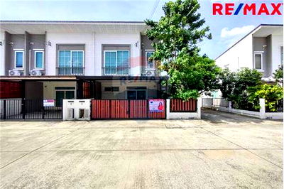 ทาวน์โฮม เซฟวัน โก ศรีสมาน : [920091001-818] ทาวน์โฮม 2 ชั้น กัสโต้ ดอนเมือง-สรงประภา หลังมุม