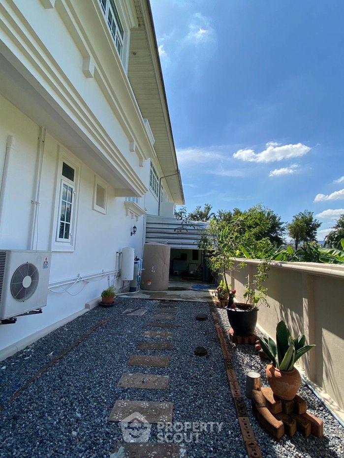 รูป บ้าน 4-ห้องนอน ใน บ้านใหม่ (ID 2005439) - รูปที่ 13/38