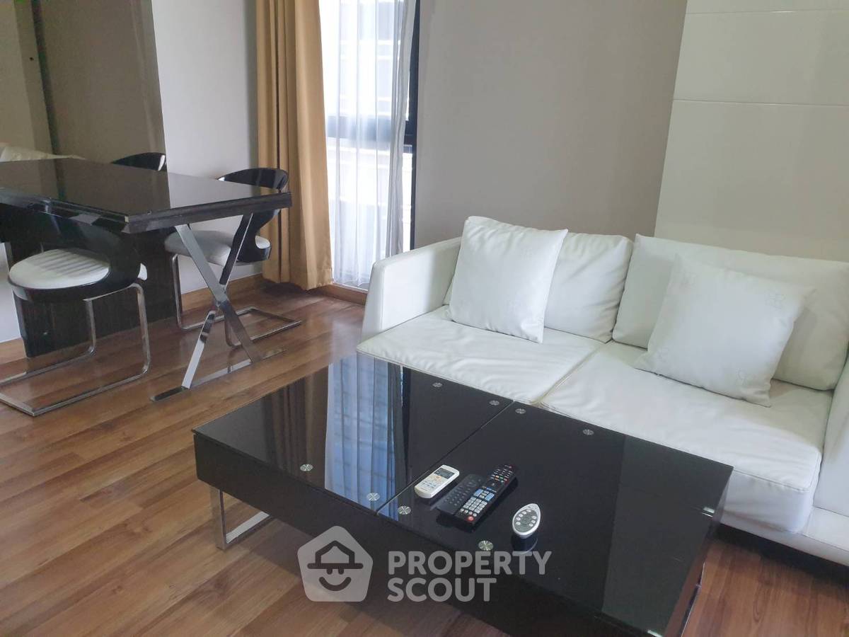 รูป คอนโด 1-ห้องนอน ที่ ไอวี่ แอมพิโอ รัชดา - พระราม 9 ใกล้ MRT ศูนย์วัฒนธรรมแห่งประเทศไทย (ID 825178) - รูปที่ 2/12