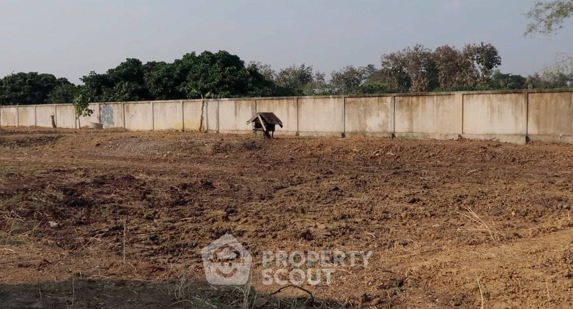 รูป ที่ดินสำหรับปล่อยขาย 2,252 ตารางเมตร แถว ใกล้ เนะโกะเอม่อน คาเฟ่ (ID 1409002) - รูปที่ 2/5