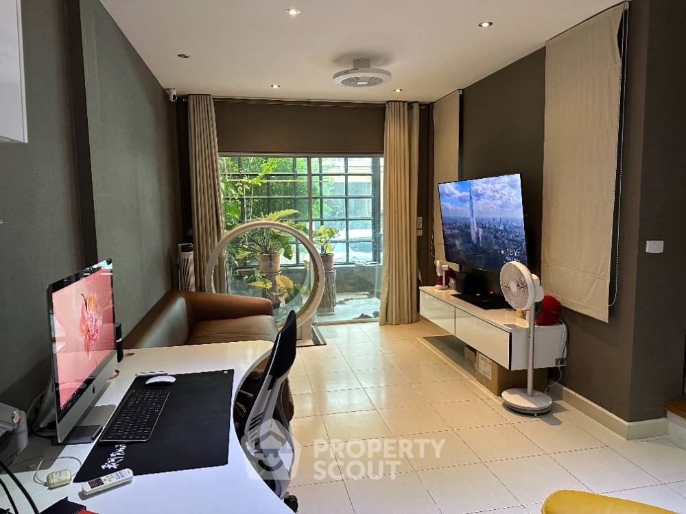 รูป บ้าน 1-ห้องนอน ใน บางขุนเทียน (ID 1432283) - รูปที่ 2/10