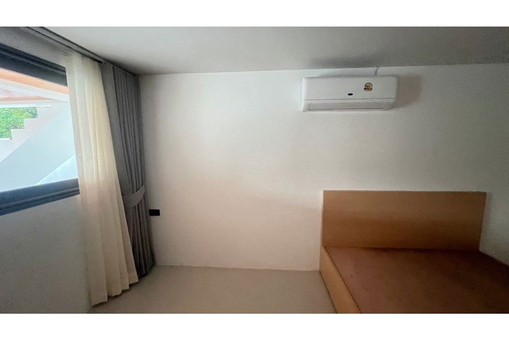 picture [920121030-221] 4 Bedrooms Luxury Seaview Villa in Chaweng - 30/58