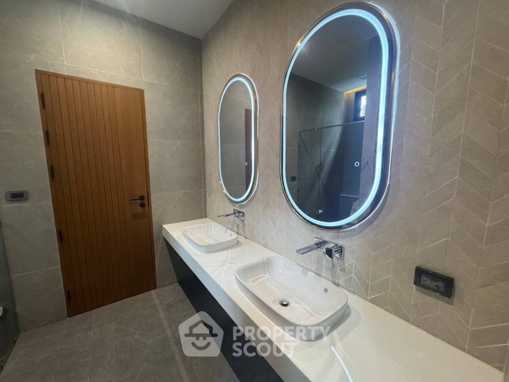 รูป บ้าน 5-ห้องนอน ใน วัดประดู่ (ID 2009249) - รูปที่ 23/23