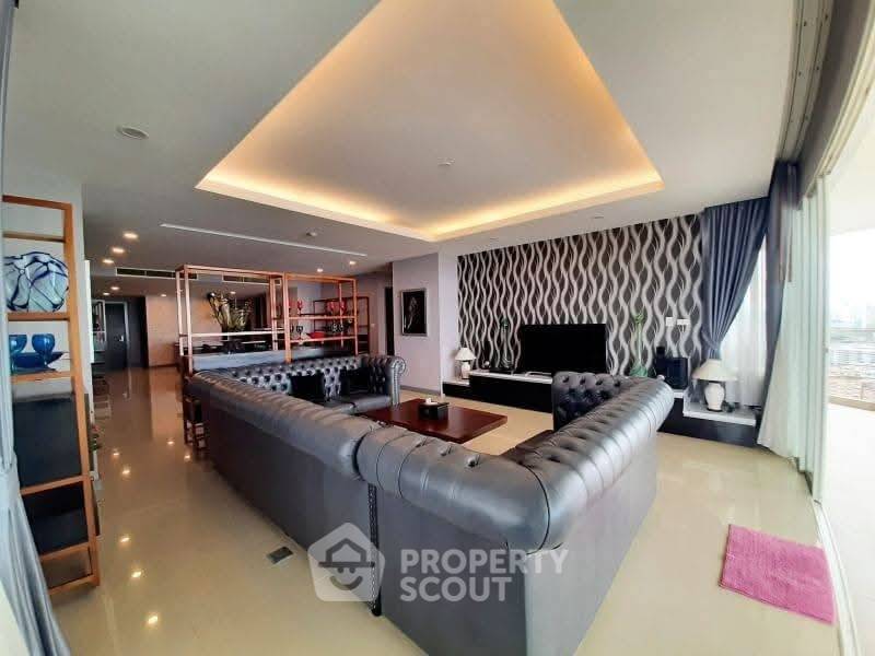 รูป คอนโด 3-ห้องนอน ที่ ซี สราญ คอนโดมิเนียม ใกล้ บางเสร่ (ID 2452395) - รูปที่ 8/16