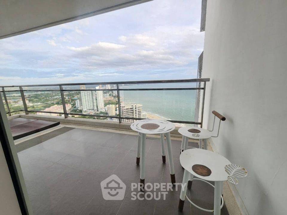 รูป คอนโด 2-ห้องนอน ที่ รีเฟล็คชั่น จอมเทียน บีช พัทยา ใกล้ เมืองพัทยา (ID 1715055) - รูปที่ 2/10