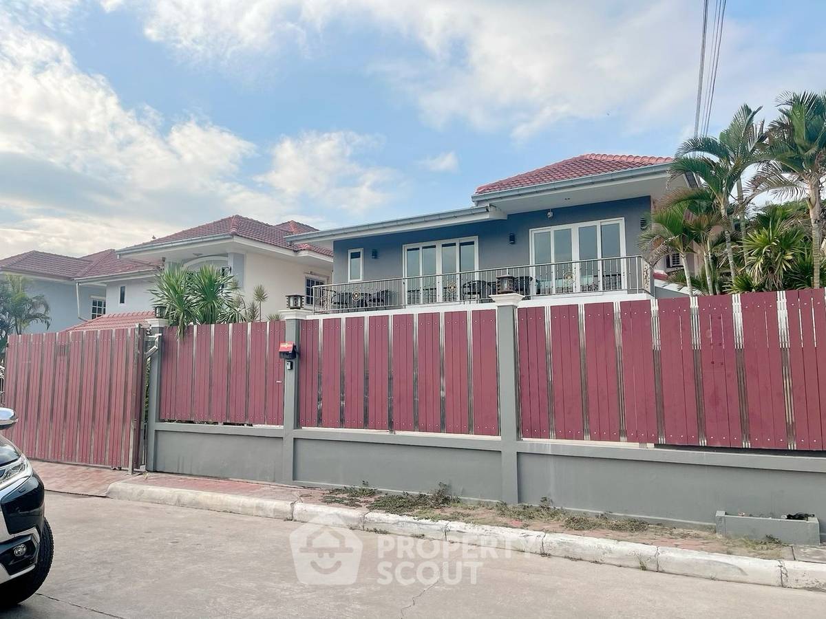 รูป วิลล่า 7-ห้องนอน ใกล้ เมืองพัทยา (ID 2106875) - รูปที่ 20/20