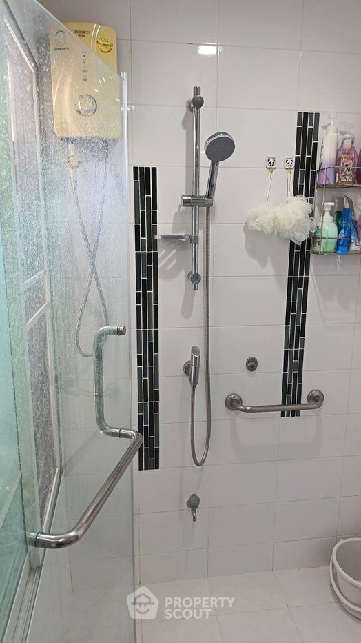 picture 4-BR House at The Plant Bangkhae near MRT Lak Song (ID 2426300) - 11/12