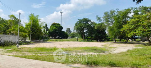 2,012 m² Land for Sale in Hin Lek Fai (ID 2140661)