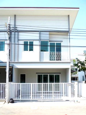 ทาวน์โฮม วิทยาลัยเทคนิคราชสิทธาราม : ทาวน์เฮาท์ 4-ห้องนอน ใน หลักสอง (ID 1596511)
