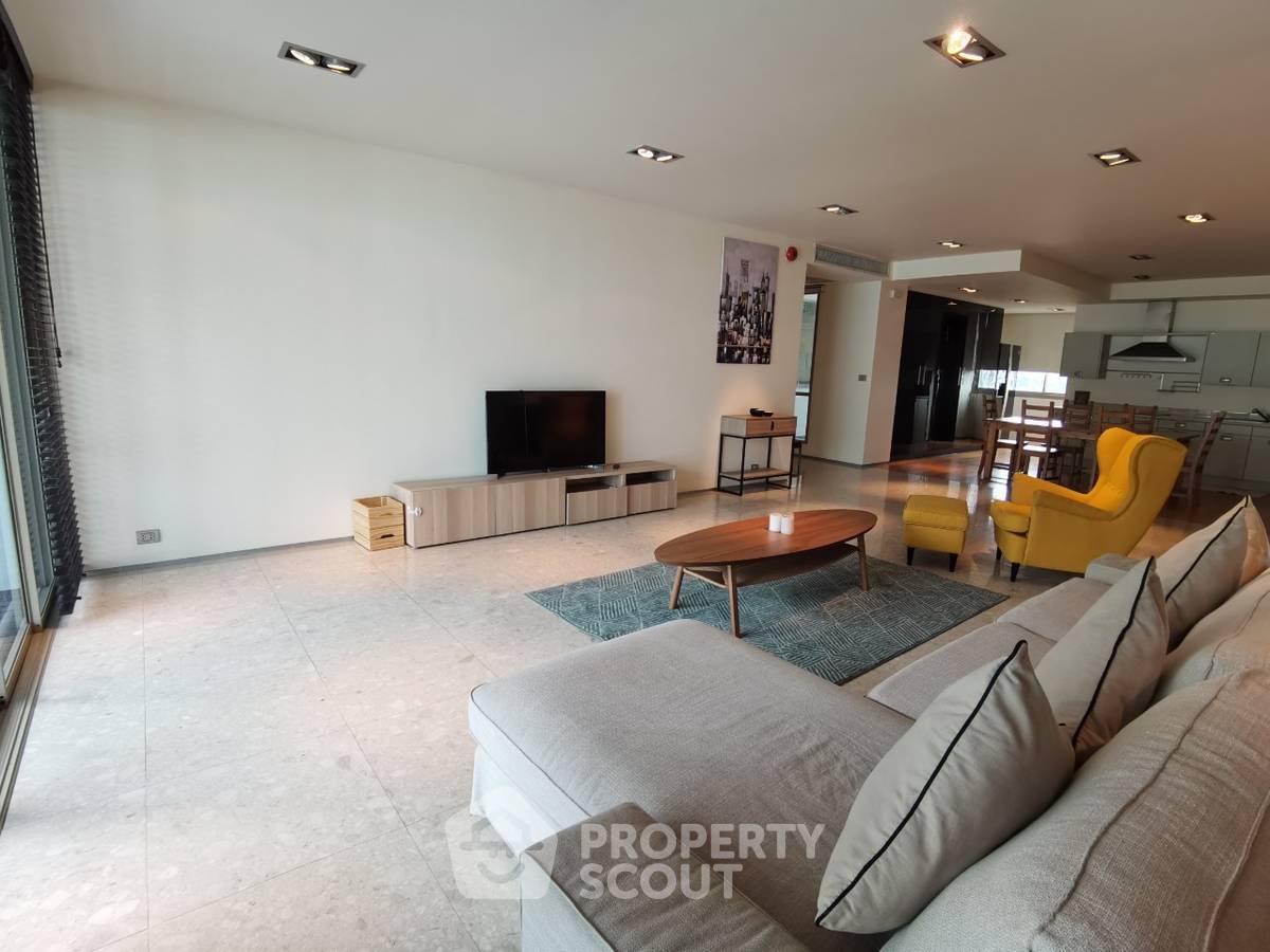 รูป คอนโด 3-ห้องนอน ที่ ไฟคัส เลน คอนโดมิเนียม ใกล้ BTS พระโขนง (ID 513595) - รูปที่ 2/21