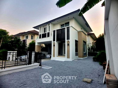 บ้านเดี่ยว บิ๊กซี ราชพฤกษ์ : บ้าน 3-ห้องนอน ใน บางคูเวียง (ID 1696256)