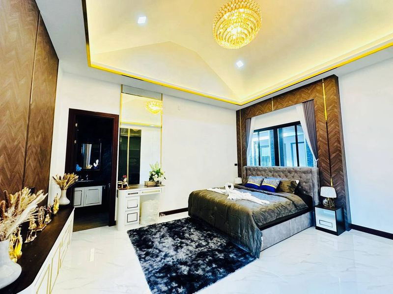 รูป ขายพลูวิลล่าพัทยา  สไตล์ Modern Luxury ใกล้อ่างเก็บน้ำมาบประชัน  - รูปที่ 10/20