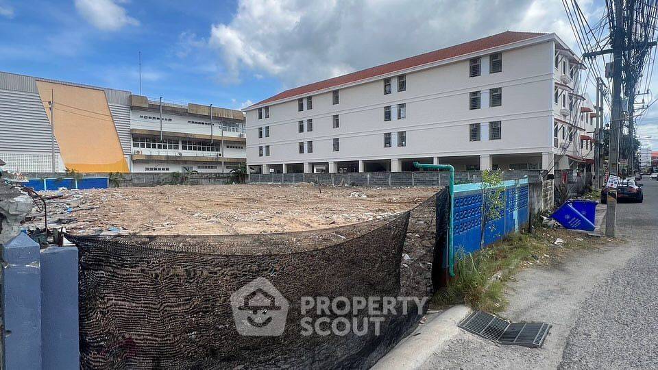 รูป ที่ดินสำหรับปล่อยขาย 1,632 ตารางเมตร แถว ใกล้ บางแสน (ID 1437198) - รูปที่ 3/6