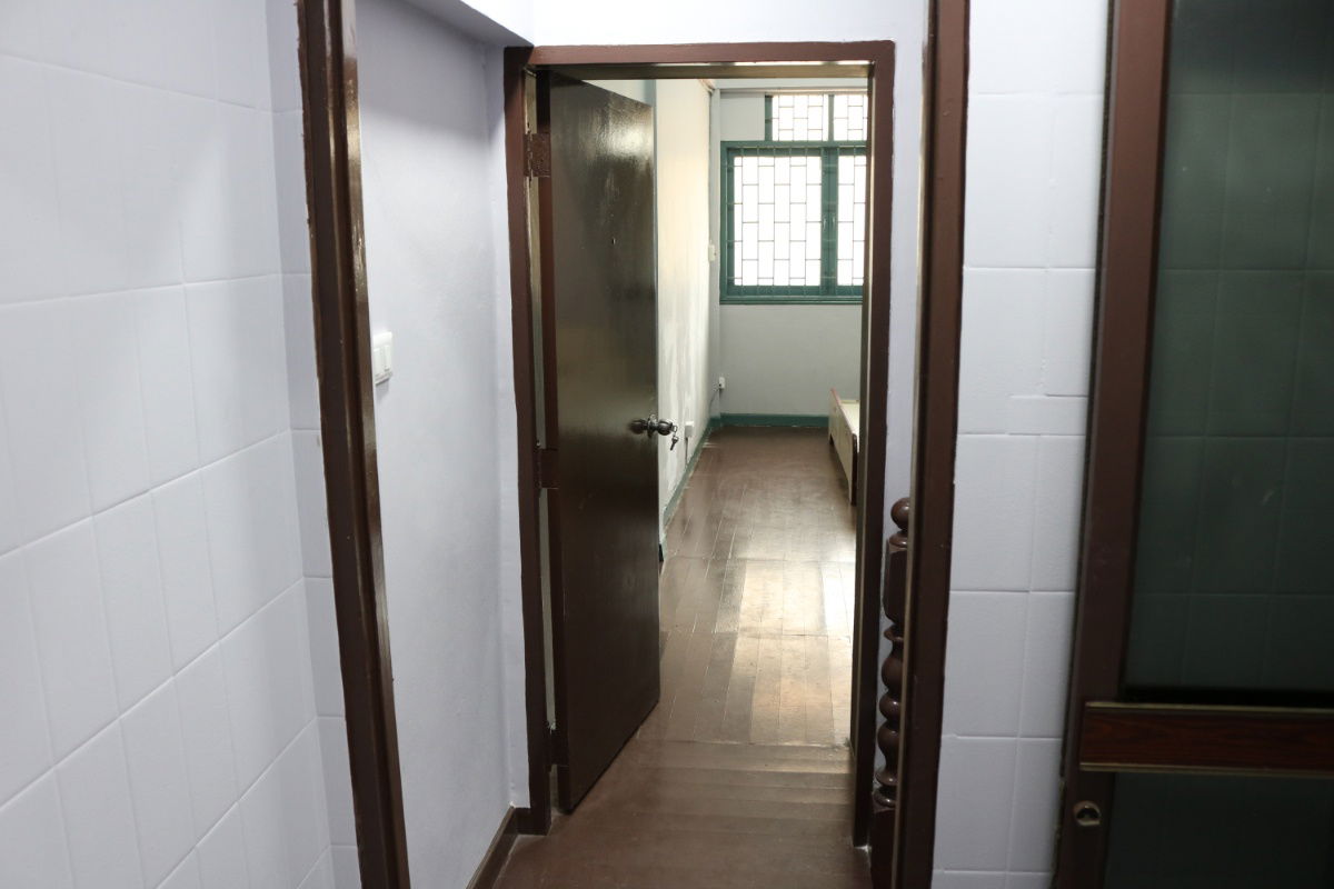 รูป ให้เช่าตึกแถว 5 ชั้น ซอยพระยาศรี แขวงวังบูรพาภิรมย์ เขตพระนคร 5 ชั้น 5 ห้องนอน 3 ห้องน้ำ แต่งสวยพร้อมอยู่ ใกล้ MRT สามยอด และ MRT สนามไชย - รูปที่ 6/7