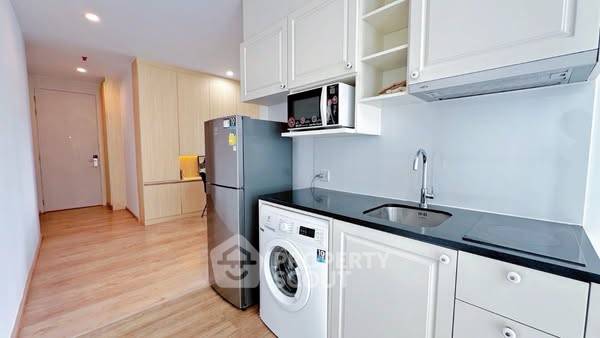 picture 2-BR Condo at Noble Recole Sukhumvit 19 near MRT Sukhumvit (ID 2325036) - 4/16