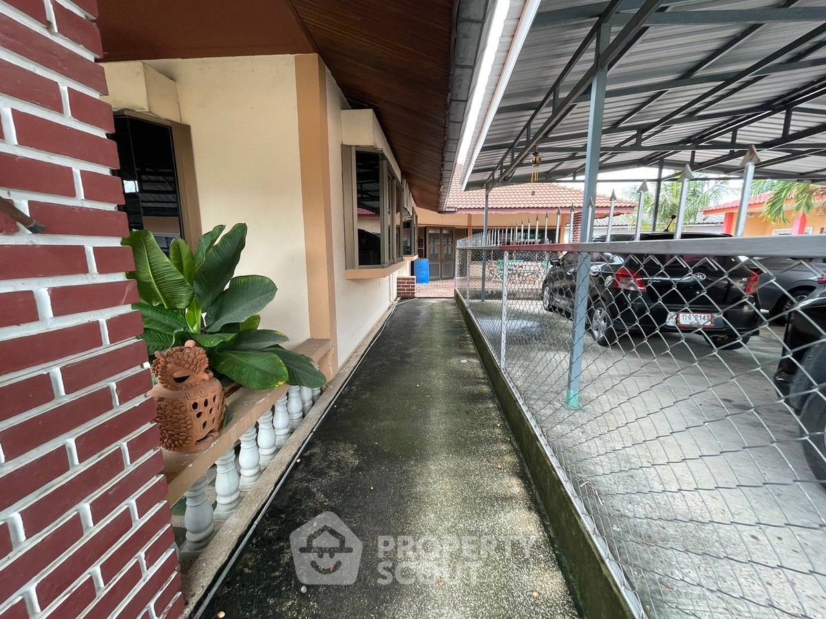 รูป ที่ดินสำหรับปล่อยขาย 1,600 ตารางเมตร แถว ใกล้ เมืองพัทยา (ID 1704736) - รูปที่ 9/29