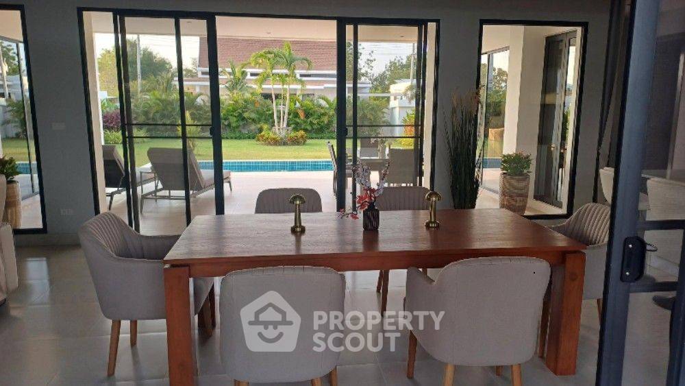 รูป บ้าน 2-ห้องนอน ที่ ซันไชน์ เพรสทิจ วิลล่า ใกล้ เดอะ เวเนเซีย (ID 1955469) - รูปที่ 3/15