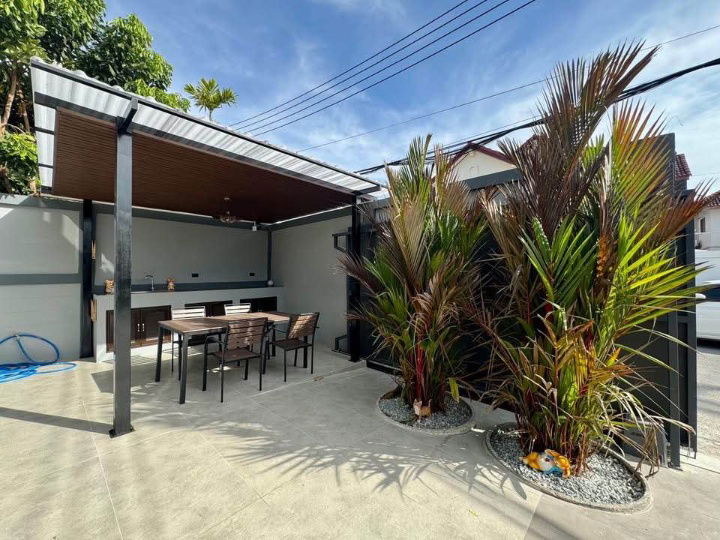 รูป 🏡 พูลวิลล่าหรู 5 ห้องนอน ในหมู่บ้าน Country Club Village พัทยาตะวันออก - รูปที่ 15/15