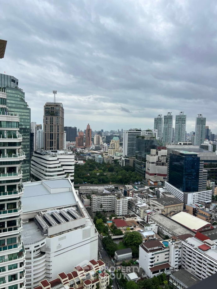 picture 2-BR Condo at Noble State 39 near BTS Phrom Phong (ID 2327346) - 11/11