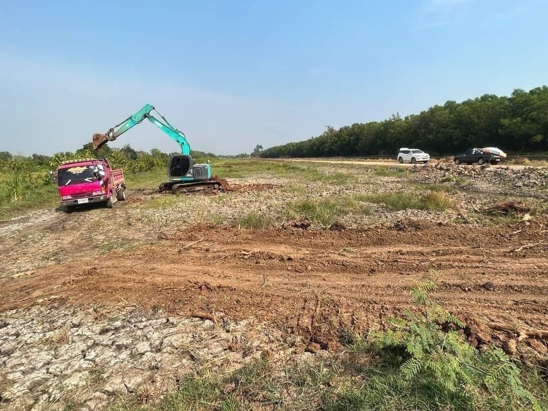 รูป คลอง13หนองหมูวิหารแดงสระบุรีมี1-2-85ไร่940000ใกล้ตลาดเซเว่นเส้นรังสิต22กมวัดใหม่เทพนิมิตร800มอ.หนองแค8กมอ.วิหารแดง12กมปั้มพีที1กมเงินสดจอง20000 - รูปที่ 5/19