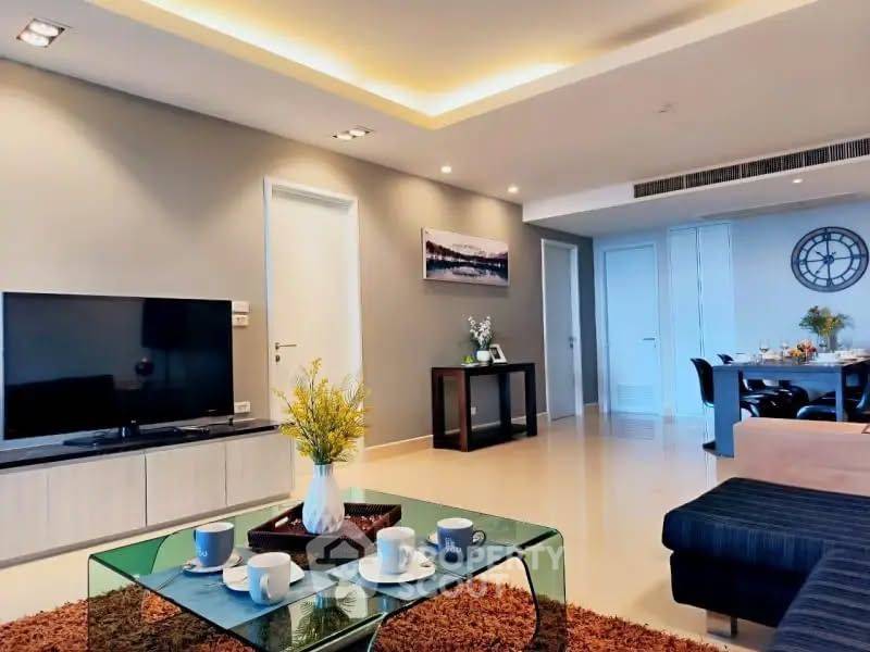 รูป คอนโด 2-ห้องนอน ที่ ลา รอยัล ใกล้ เมืองพัทยา (ID 2160226) - รูปที่ 3/9