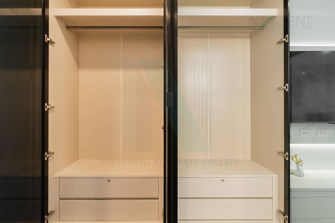 picture For Rent Condo REGENT HOME BANGNA Building b, Floor 31,1 bed room, Room size 28 sqm - 4/8