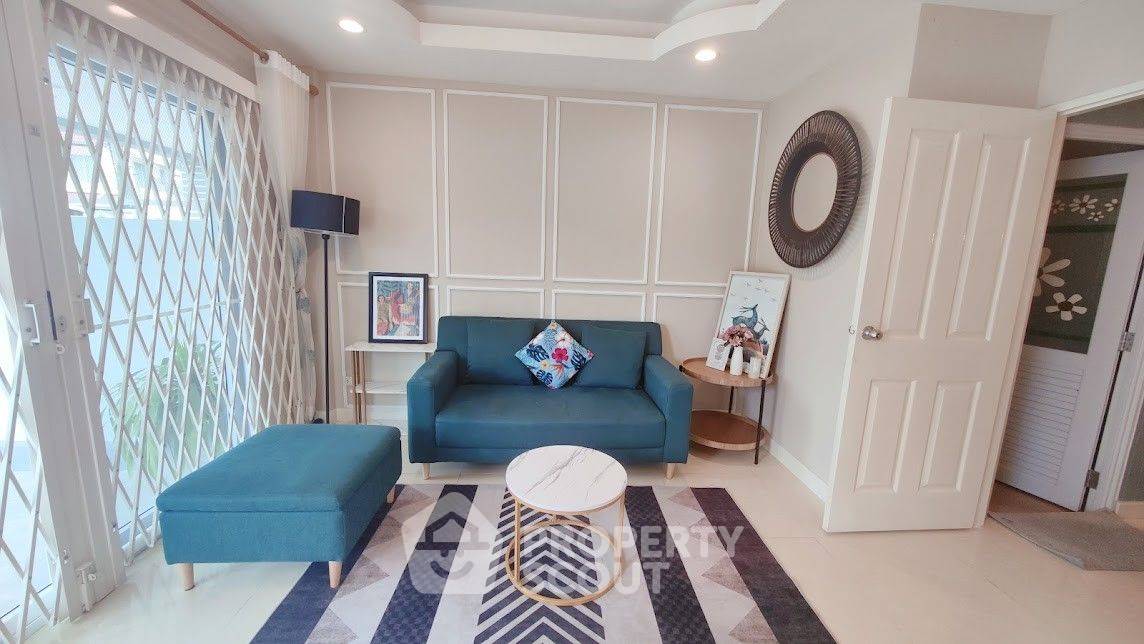 รูป ทาวน์เฮาท์ 2-ห้องนอน ใกล้ พัทยาใต้ (ID 2170800) - รูปที่ 2/17