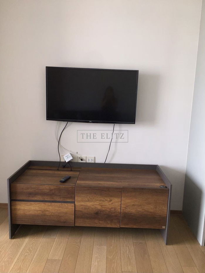 รูป ✨ คอนโดที่มาพร้อมกับฟังก์ชันการใช้งานที่ลงตัวและคุณภาพชีวิตที่ดี Noble Revo Silom 🎉 - รูปที่ 6/14