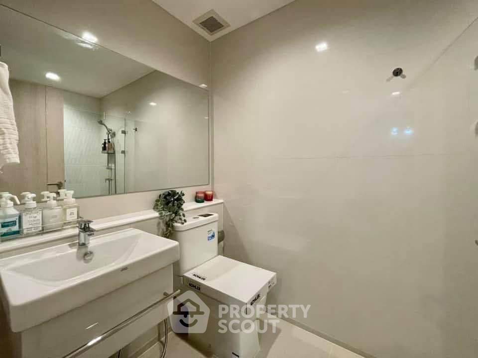 picture 2-BR Condo at Life One Wireless near BTS Phloen Chit (ID 2325170) - 15/20