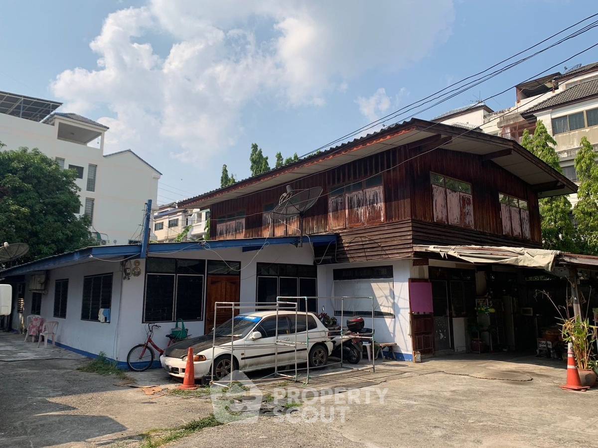 รูป ที่ดินสำหรับปล่อยขาย 736 ตารางเมตร แถว ใน จอมพล (ID 1177280) - รูปที่ 1/5